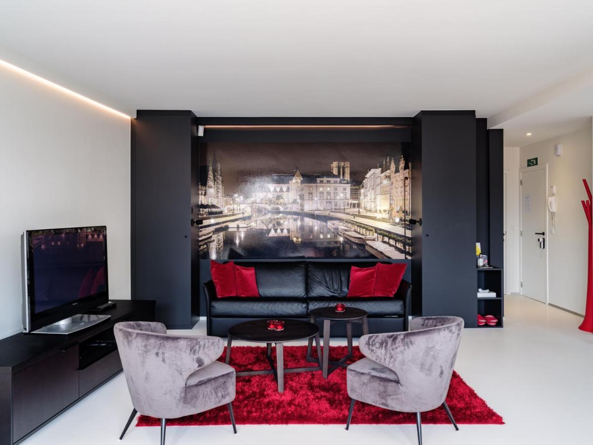 Lord Of Ghent Apartment Bagian luar foto