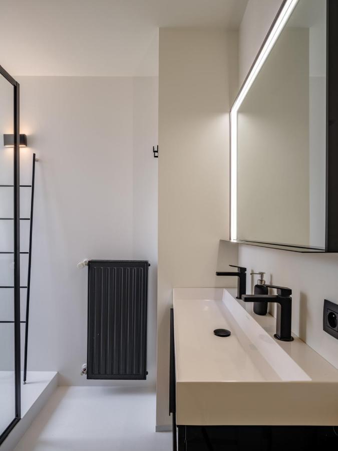 Lord Of Ghent Apartment Bagian luar foto