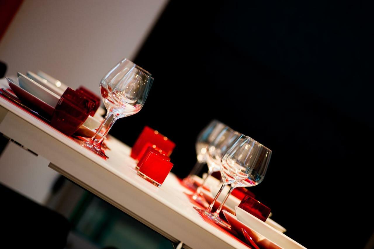 Lord Of Ghent Apartment Bagian luar foto